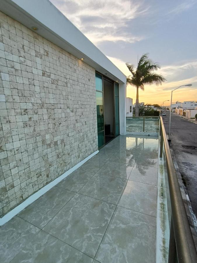 Casa Hector, Con Jacuzzi, Cerca Del Foro Gnp. Villa Mérida Exterior photo